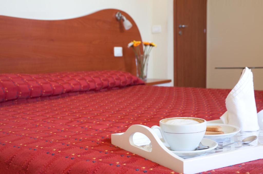 Motta Residence Hotel Motta SantʼAnastasia Rom bilde